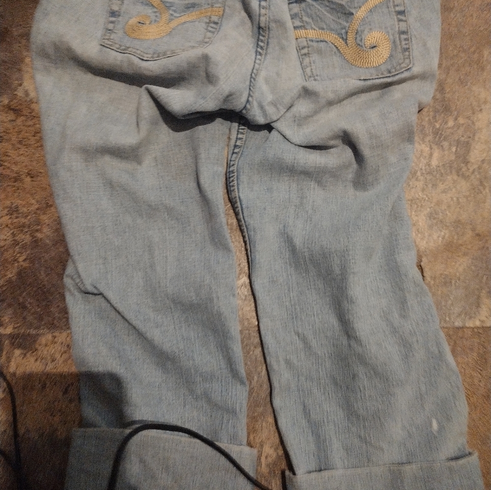 Capri Pants - Picture 5 of 7